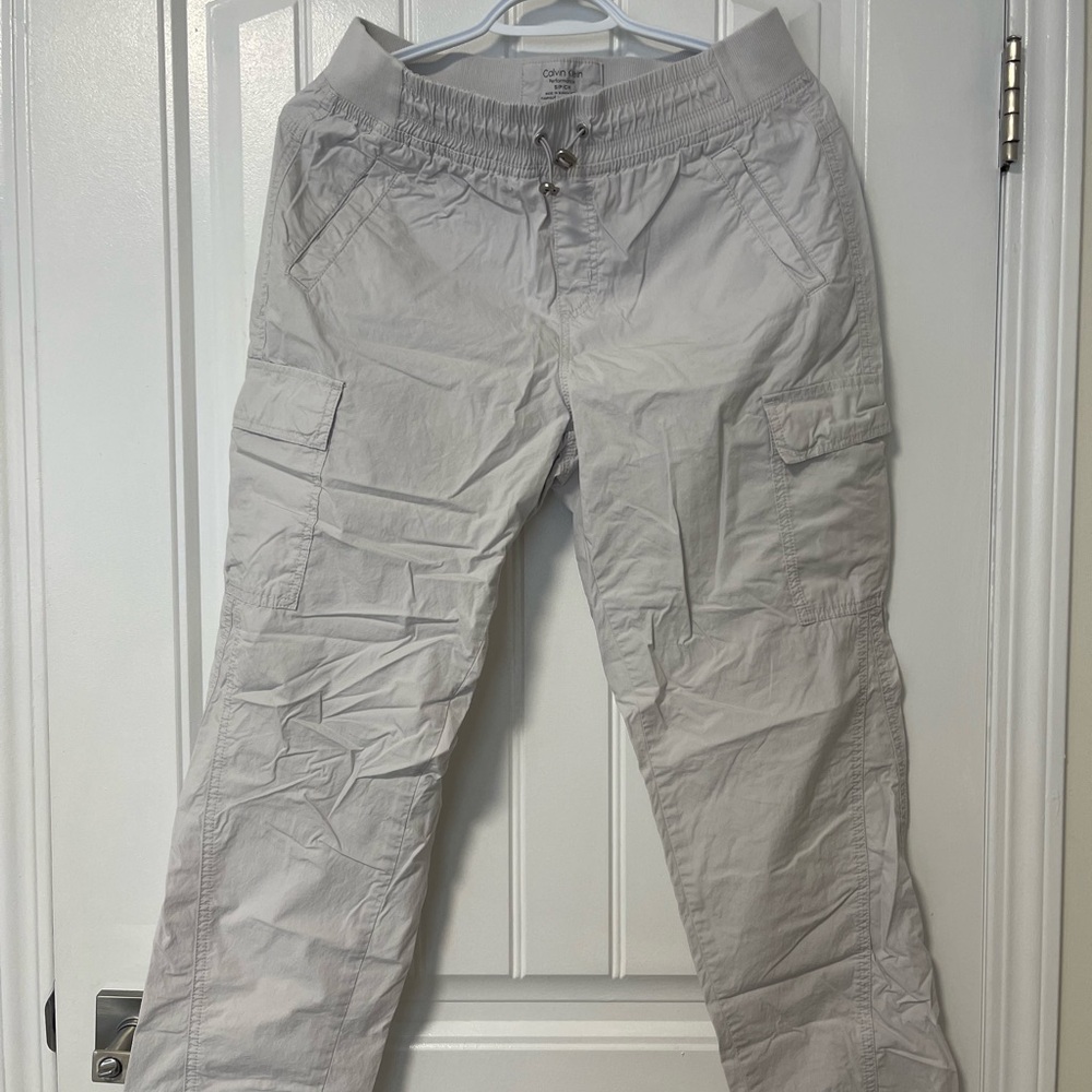 Calvin Klein Women's Light Gray Cargo Pants